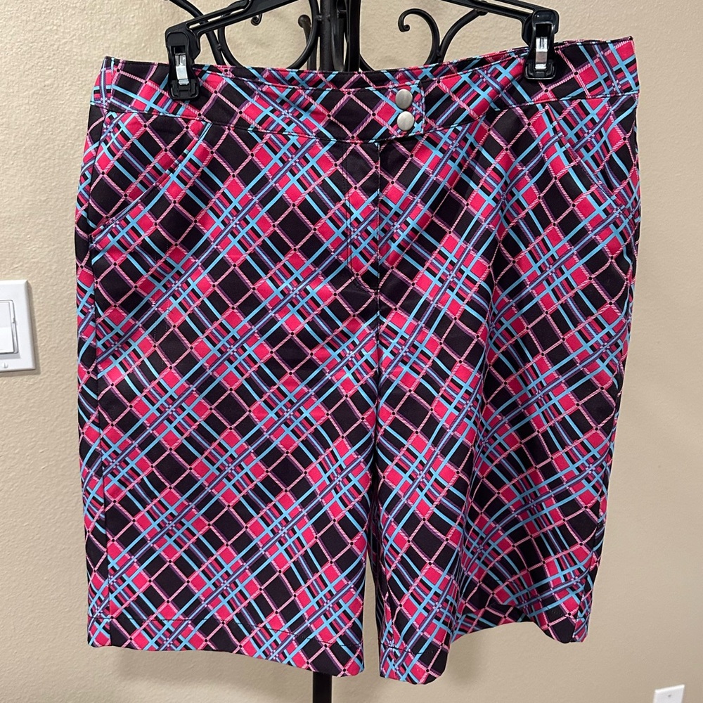 PGA Tour Women’s Golf Shorts